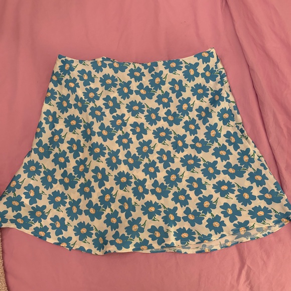 FP Silk Floral Mini Skirt - Picture 3 of 6